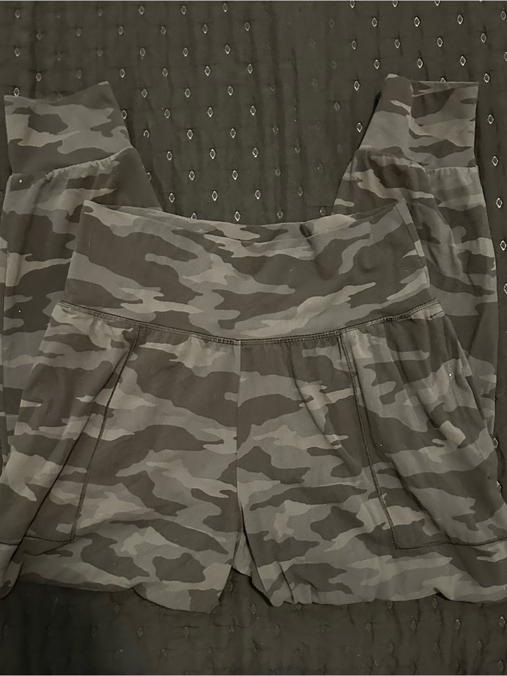 Athleta Camo soft Joggers size MP